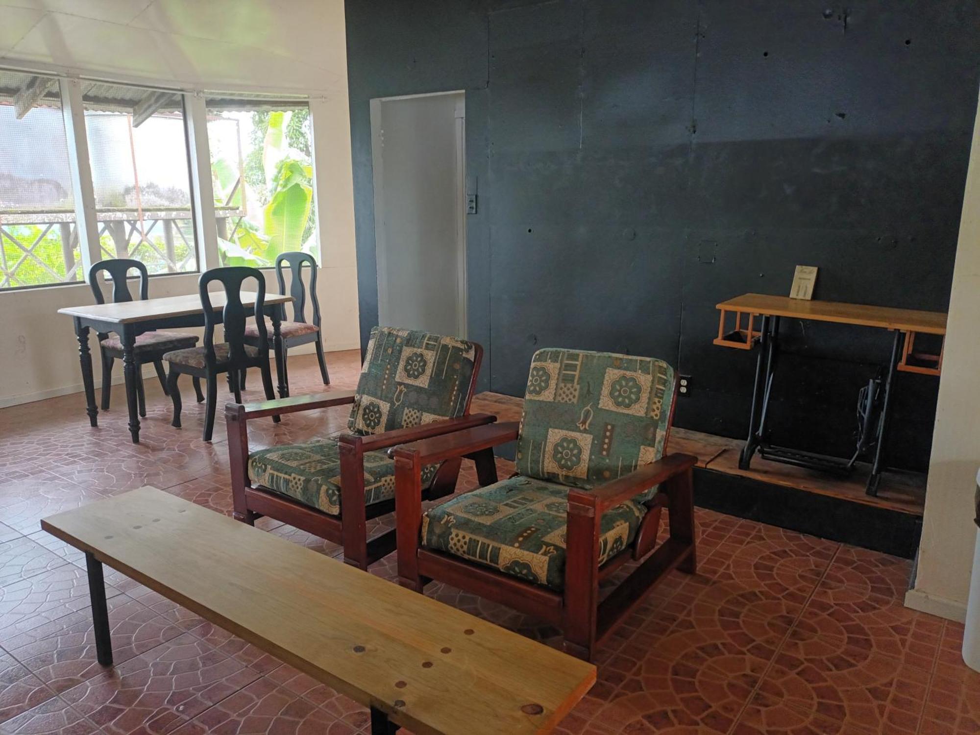 شقة Waterfront 2 Story Deluxe Duplex Almirante المظهر الخارجي الصورة